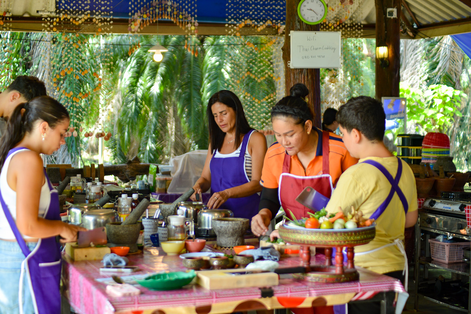 thai charm cooking school