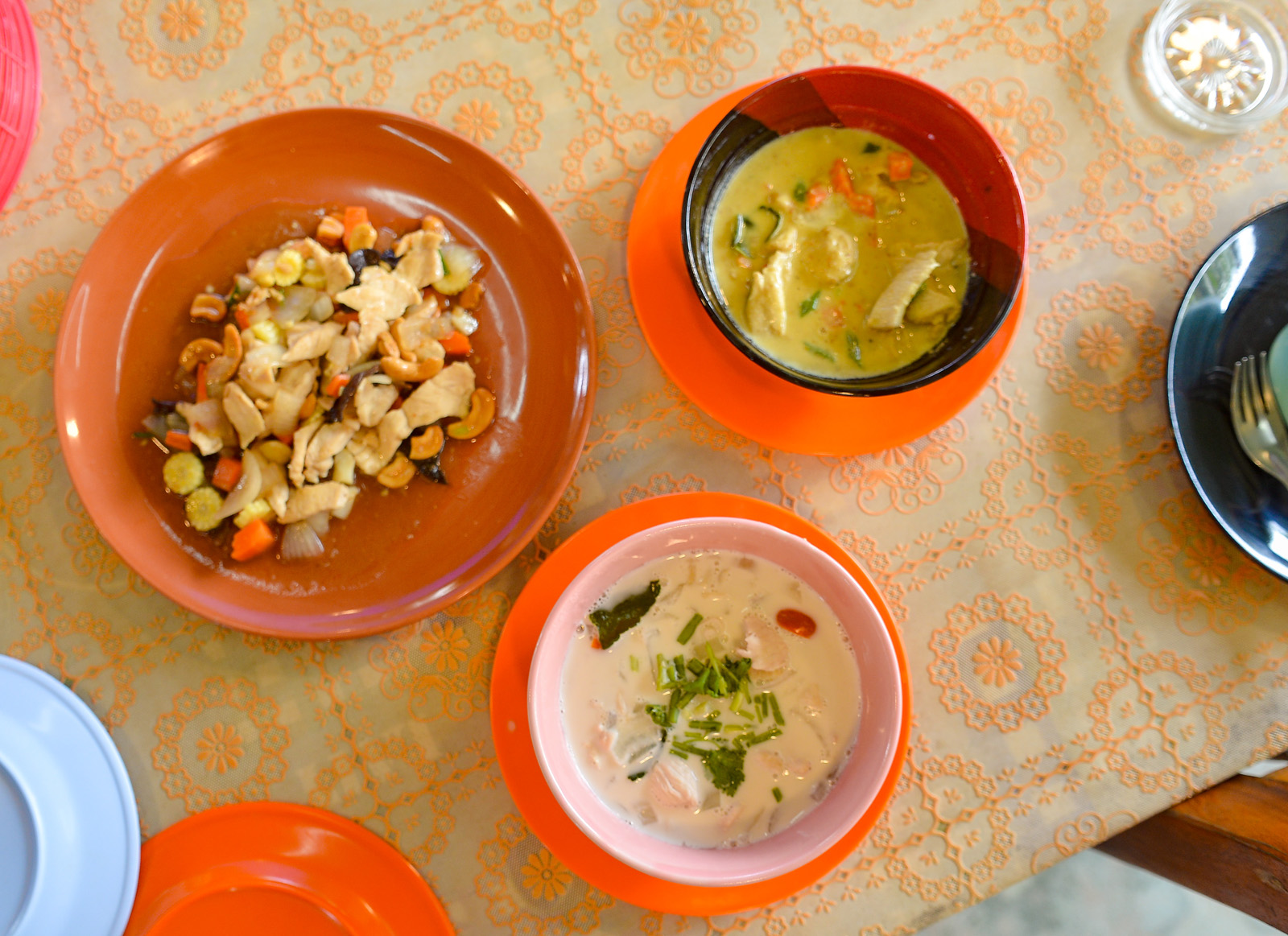 thai charm cooking school