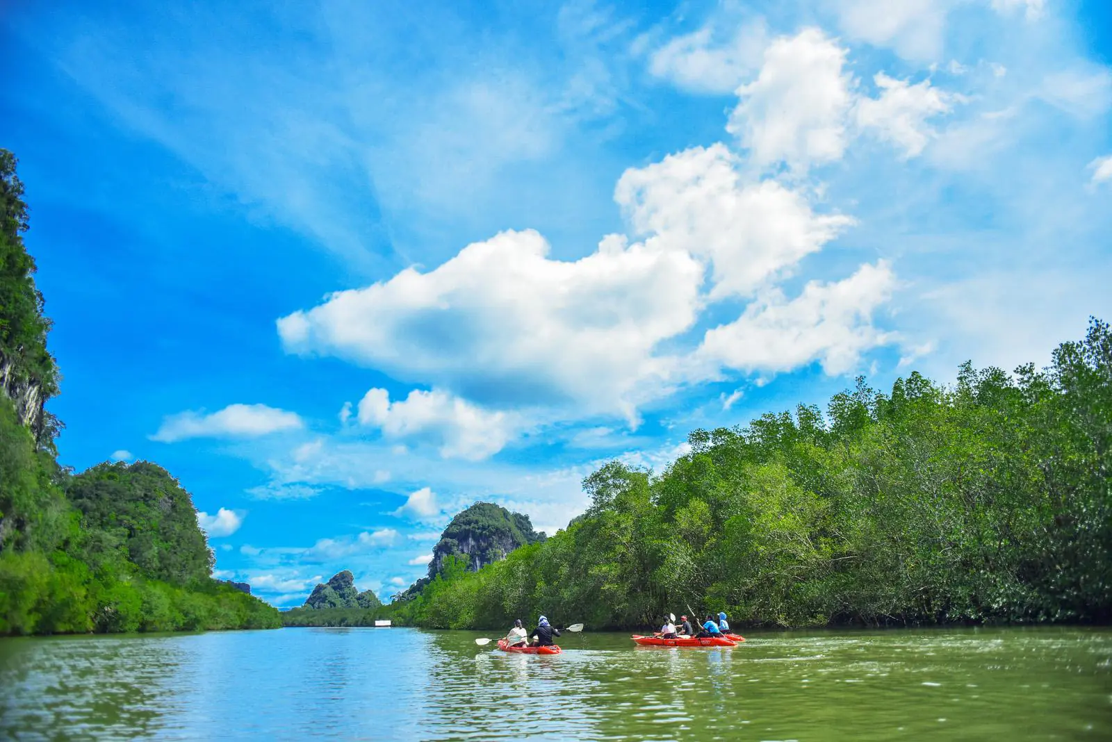 sea cave kayak at bor thor, sea cave kayak tours, bor thor kayaking, bor thor krabi
