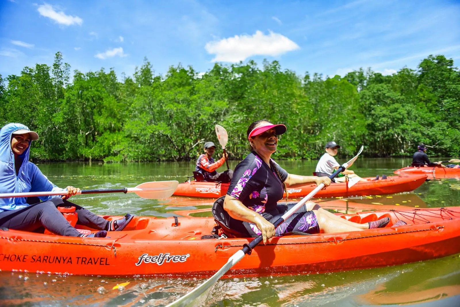 sea cave kayak at bor thor, sea cave kayak tours, bor thor kayaking, bor thor krabi