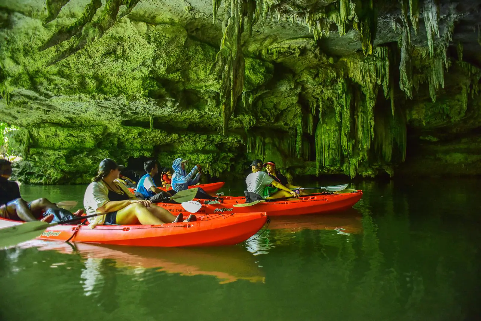 sea cave kayak at bor thor, sea cave kayak tours, bor thor kayaking, bor thor krabi