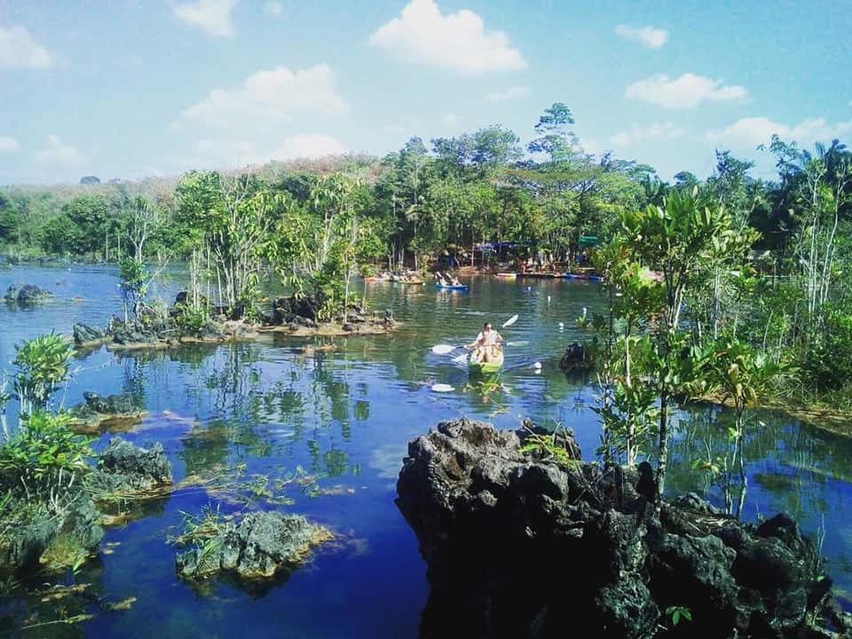 Kayaking at Klongnongtale