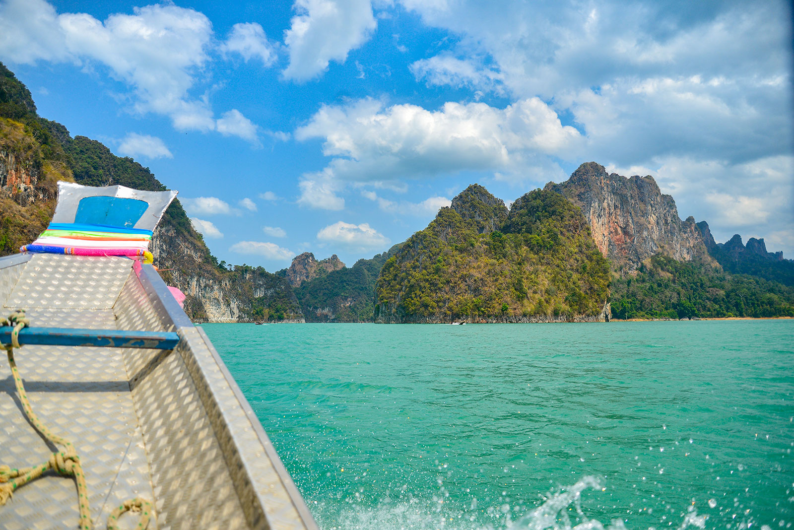 khao sok cheow lan lake tour
