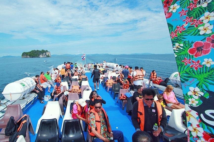 Phi Phi Island Snorkeling Tour From Phuket By Big Boat
