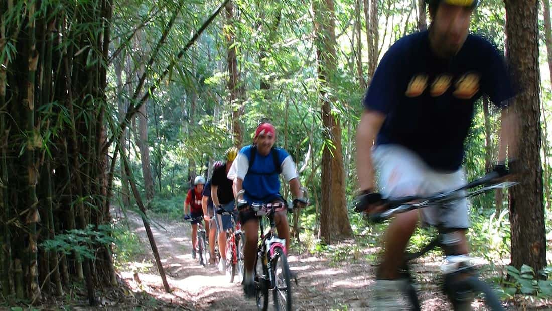 intermediate downhill mountain bike, doi suthep, chiang mai