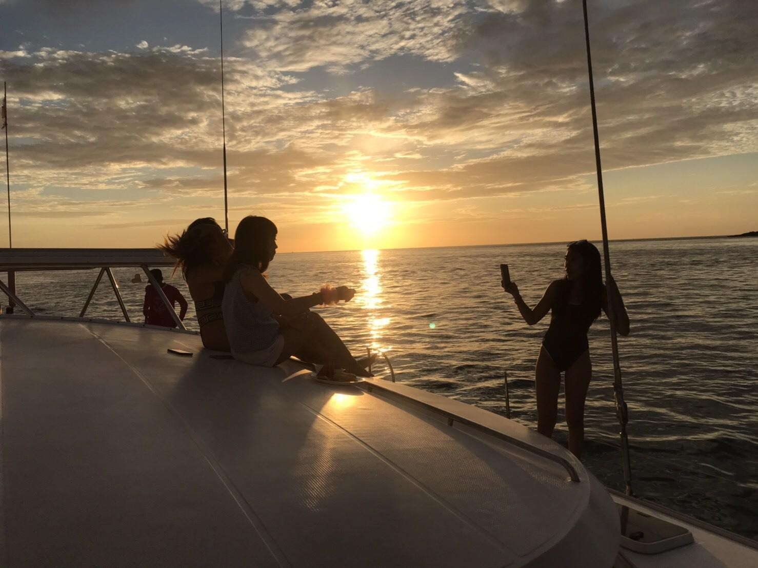 Phuket sunset dinner cruise Promthep Cape