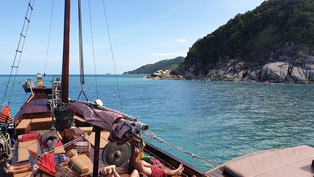 sunset dinner cruise, koh samui, junk boat