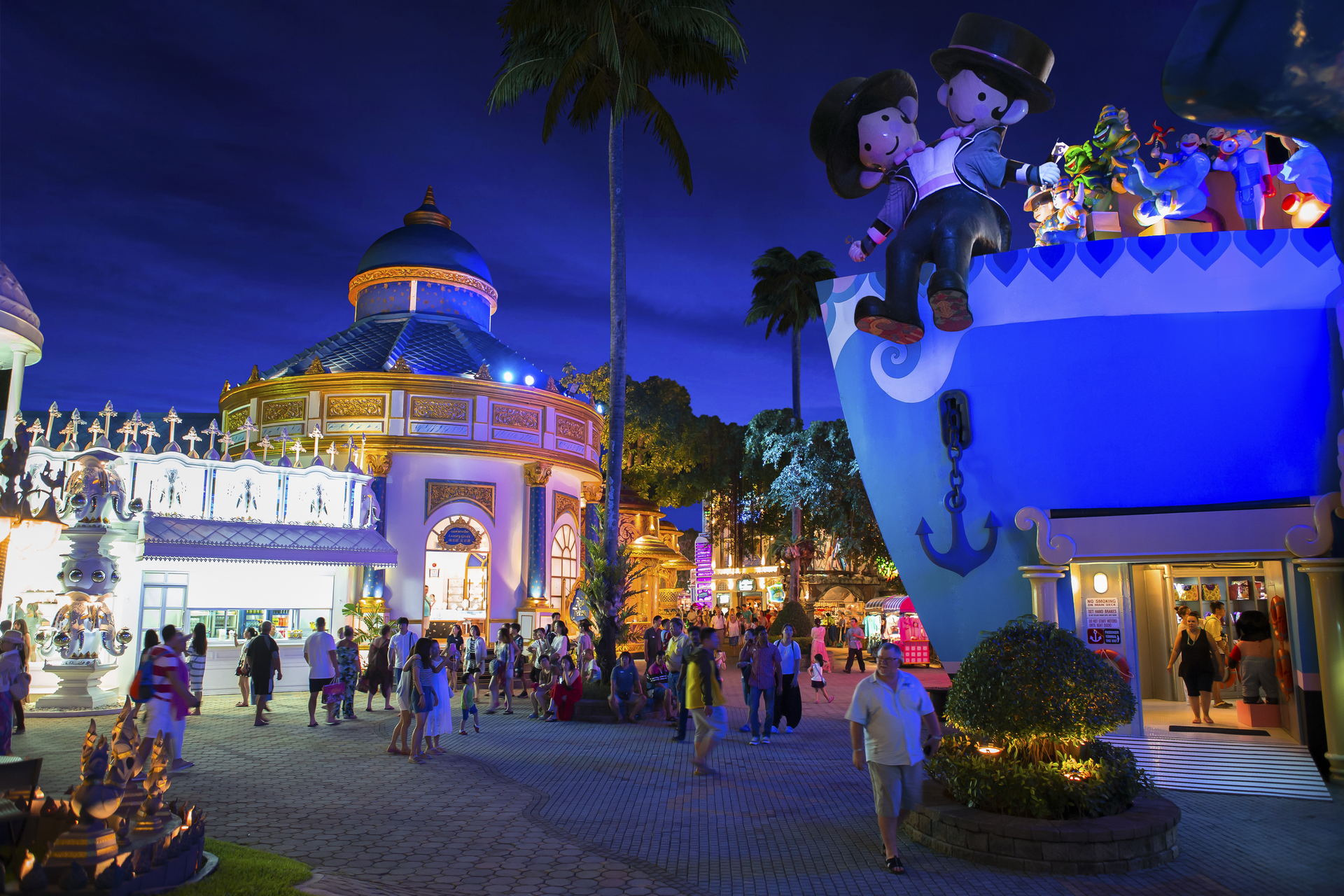 Phuket FantaSea show ticket