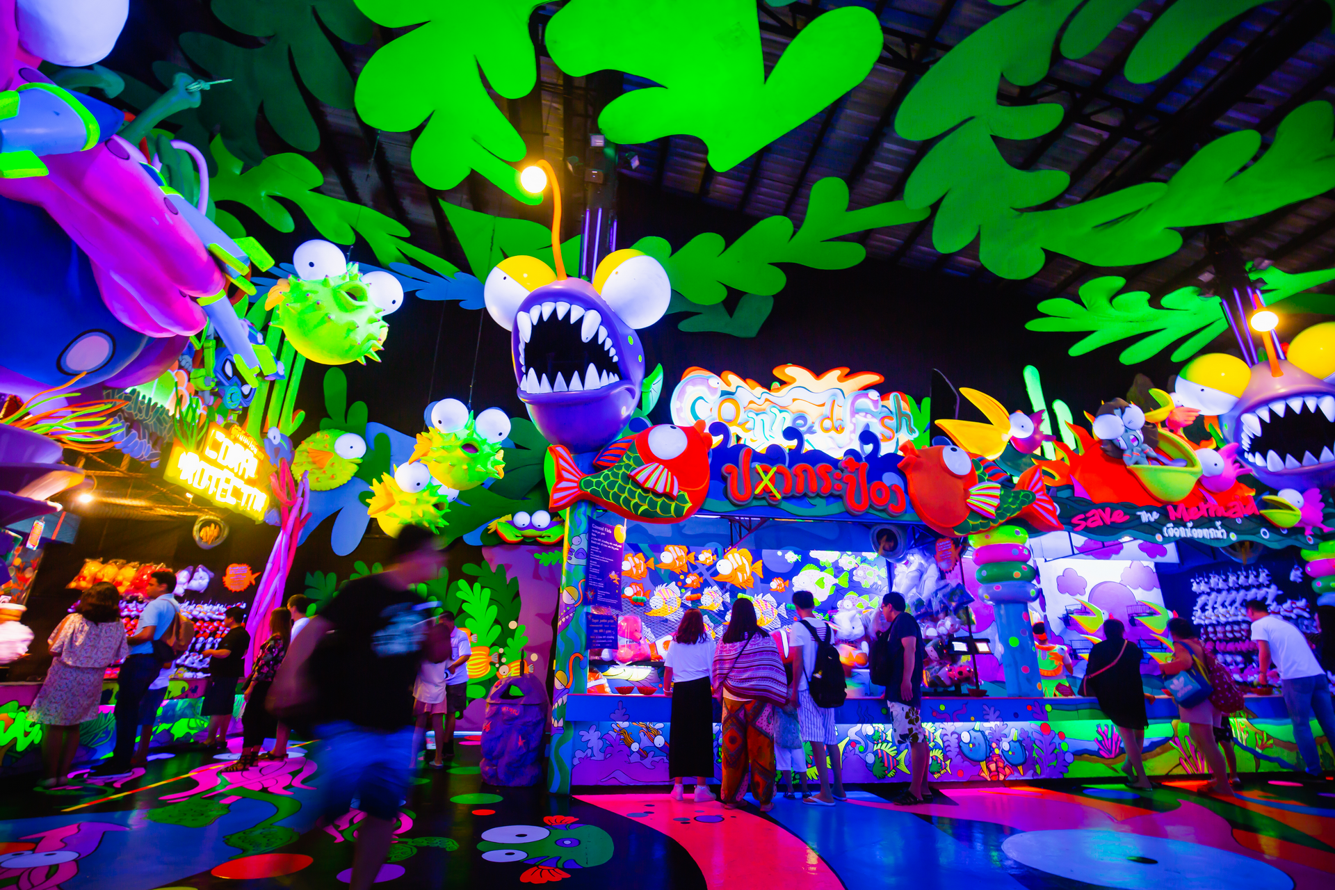 Phuket FantaSea show ticket