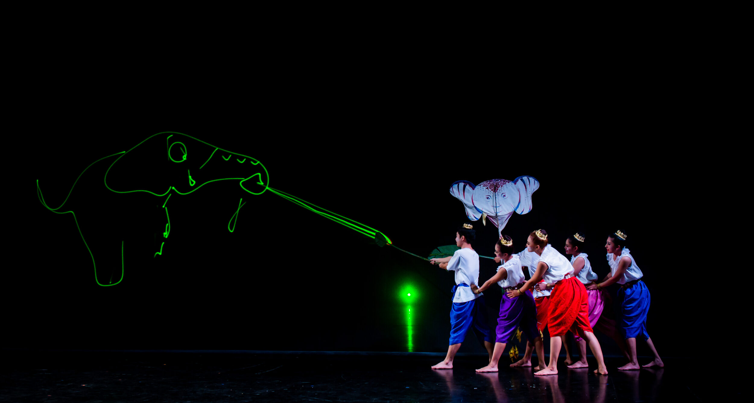 Phuket FantaSea show ticket