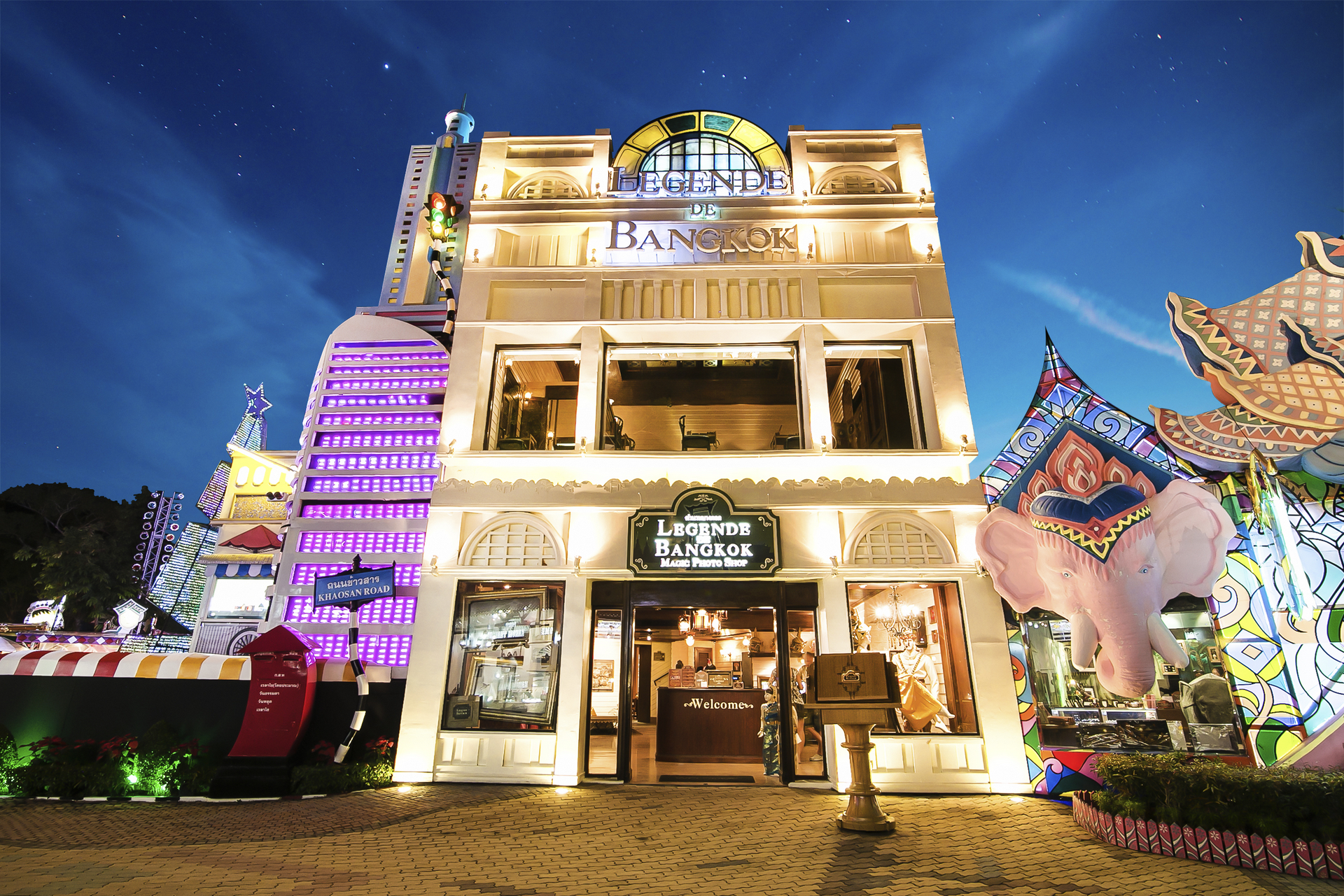Phuket FantaSea ticket with dinner and transfer