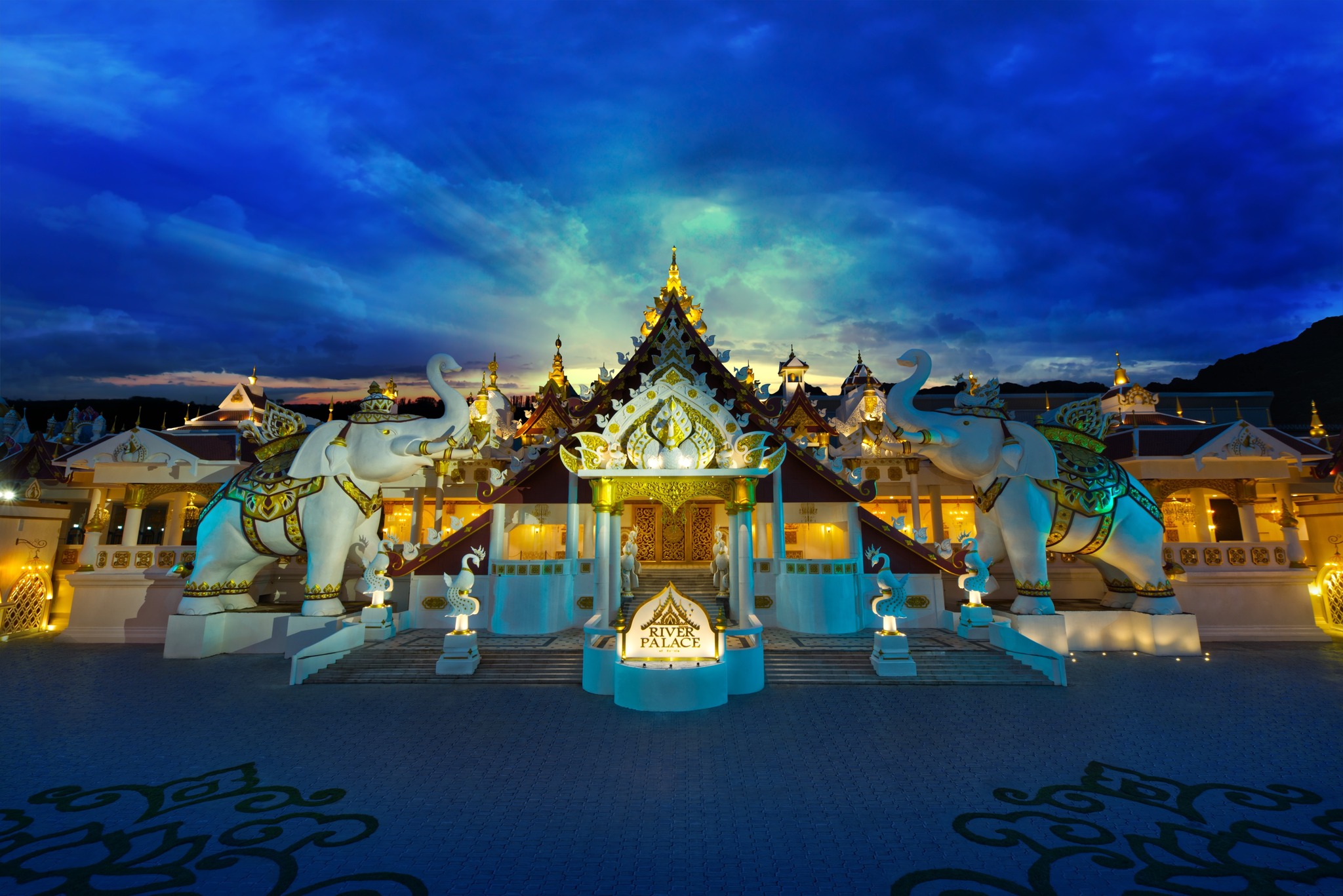 Carnival-Magic-Phuket-Experience-Admission-Ticket