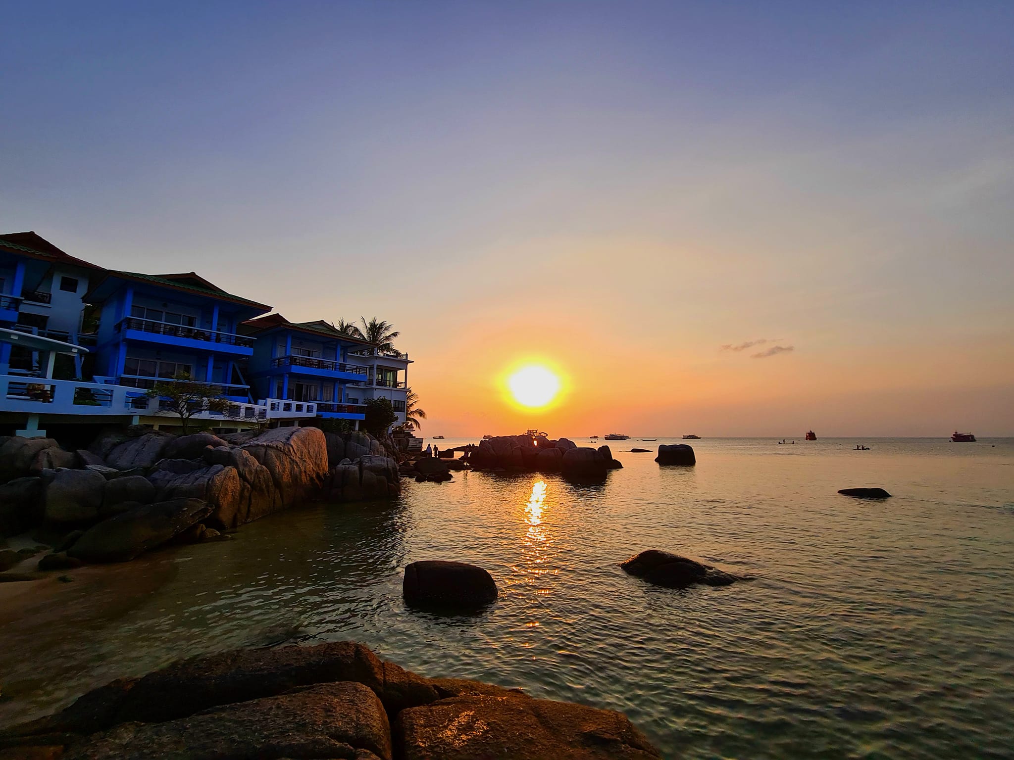 Koh Tao snorkeling wooden boat tour