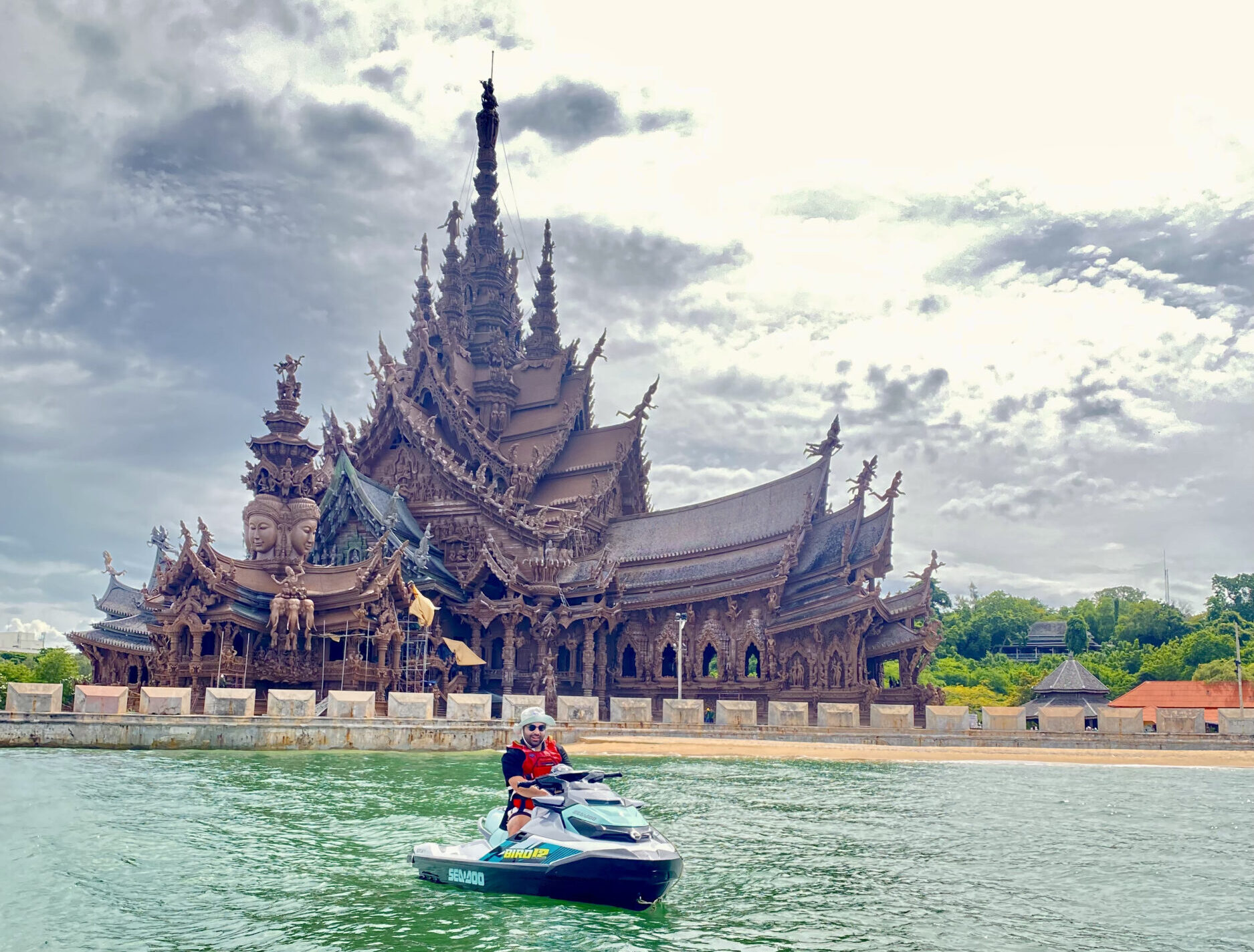 Private-Jet-Ski-Pattaya-3-Islands-Half-Day-with-Snorkeling26-scaled