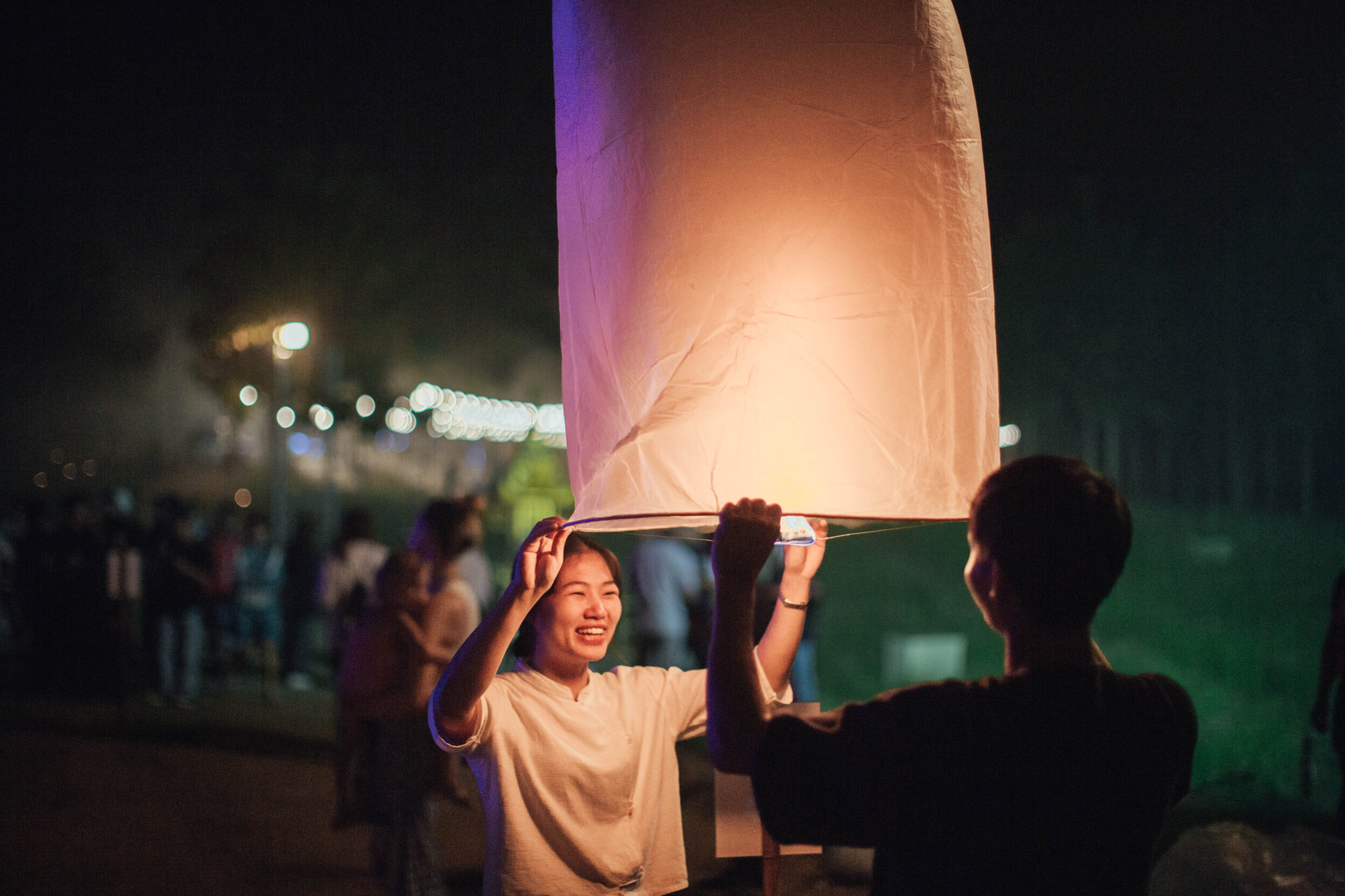 Chiang Mai Yi Peng Festival 2025 Lantern Release Experience