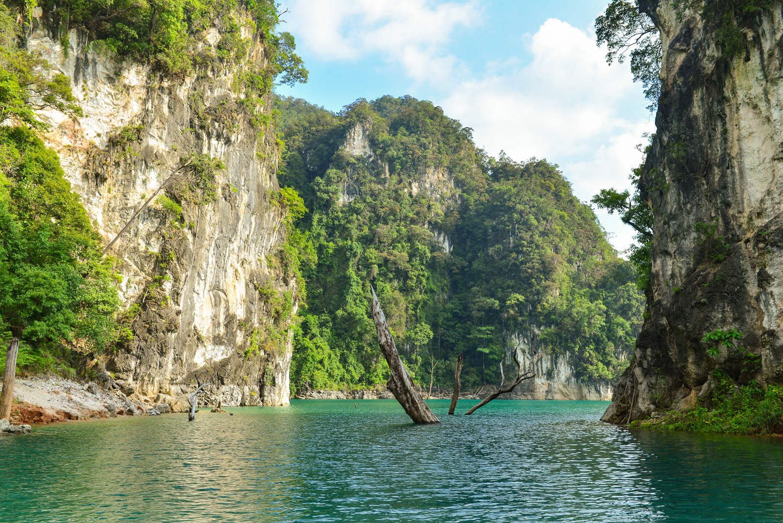 Cheow Lan Lake & Diamond Cave tour Khao Sok