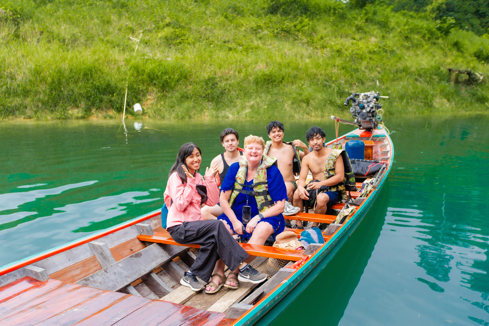 Cheow Lan Lake & Diamond Cave tour Khao Sok