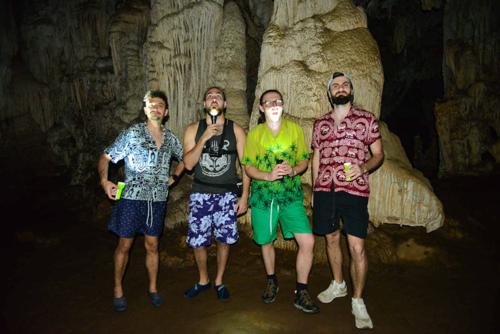 Cheow Lan Lake & Diamond Cave tour Khao Sok