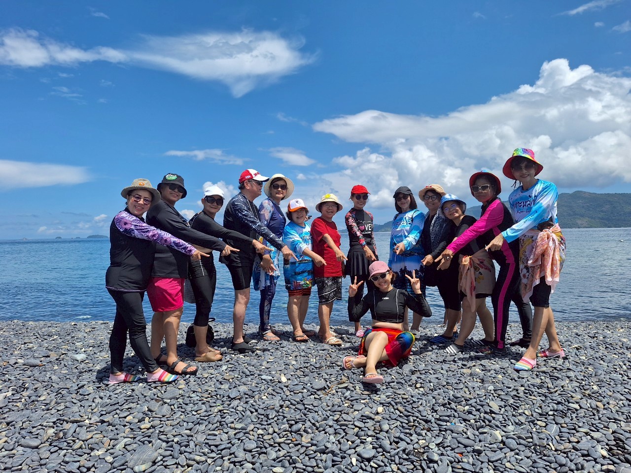Koh Lipe 4 Islands Sunset Snorkeling Tour