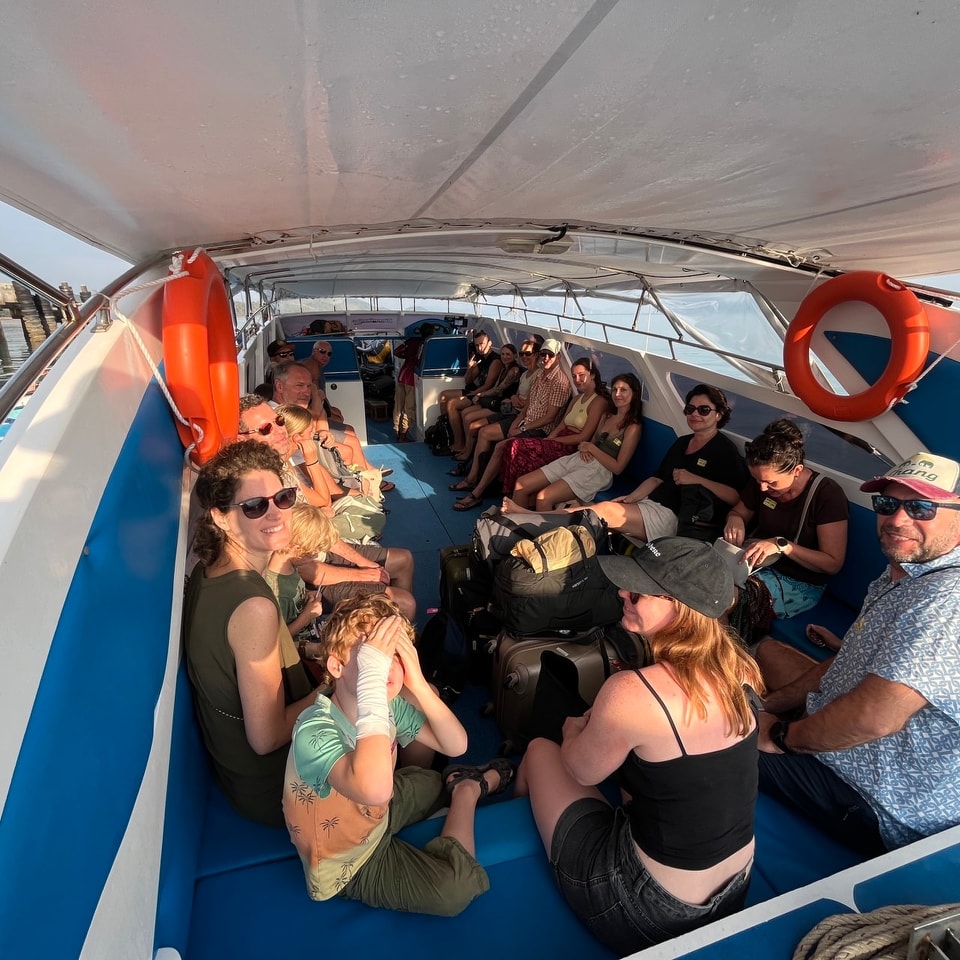 Koh Lipe to Hatyai transfer speedboat van