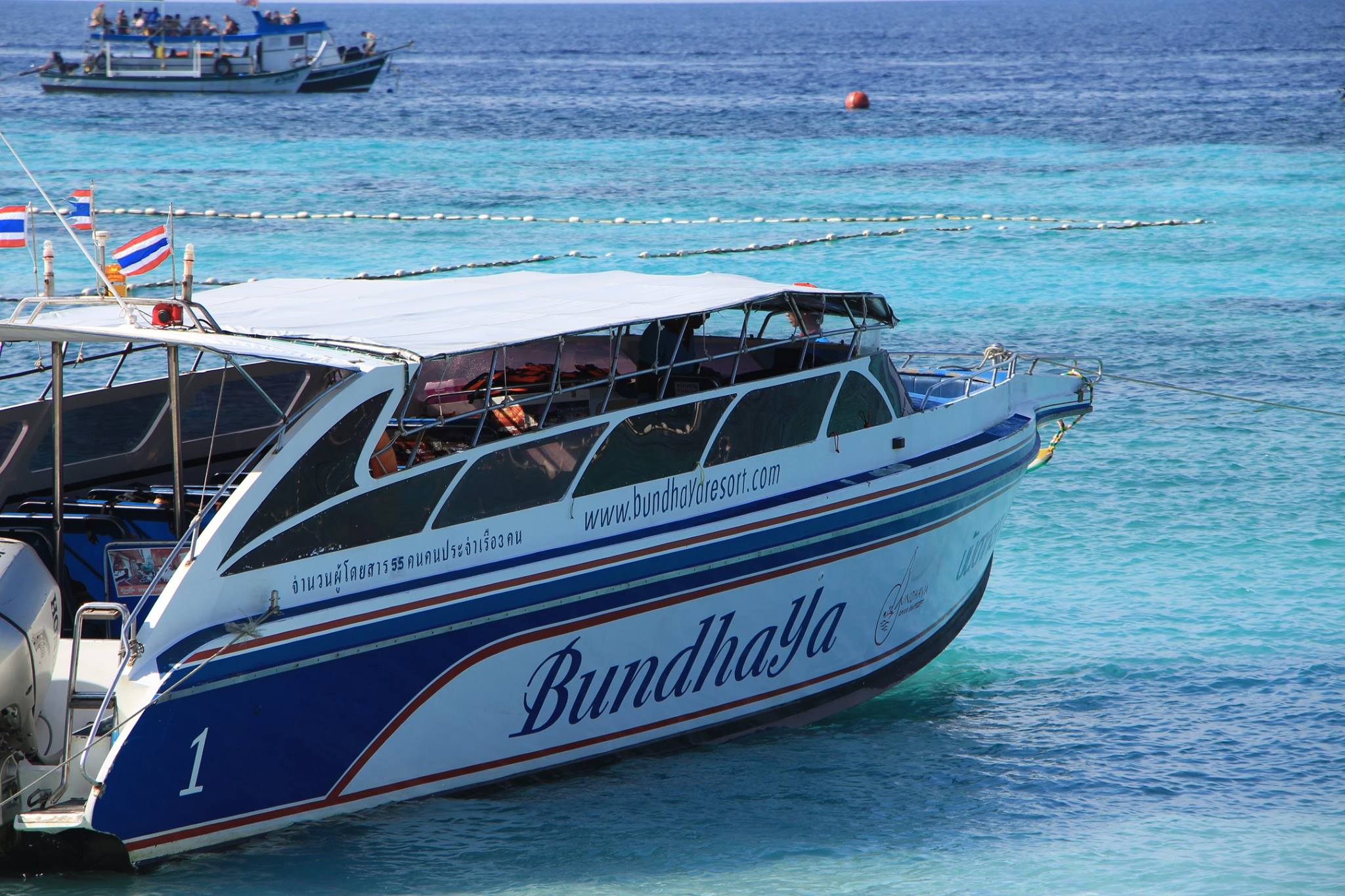 Koh Lipe to Hatyai transfer speedboat van