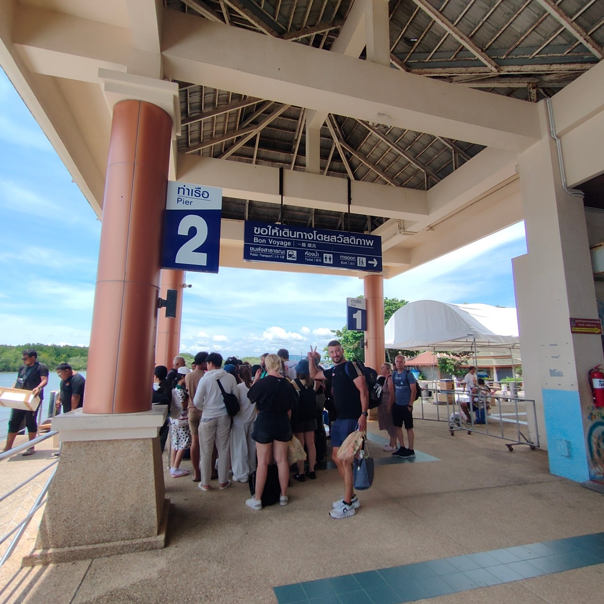 Koh Lipe to Hatyai transfer speedboat van