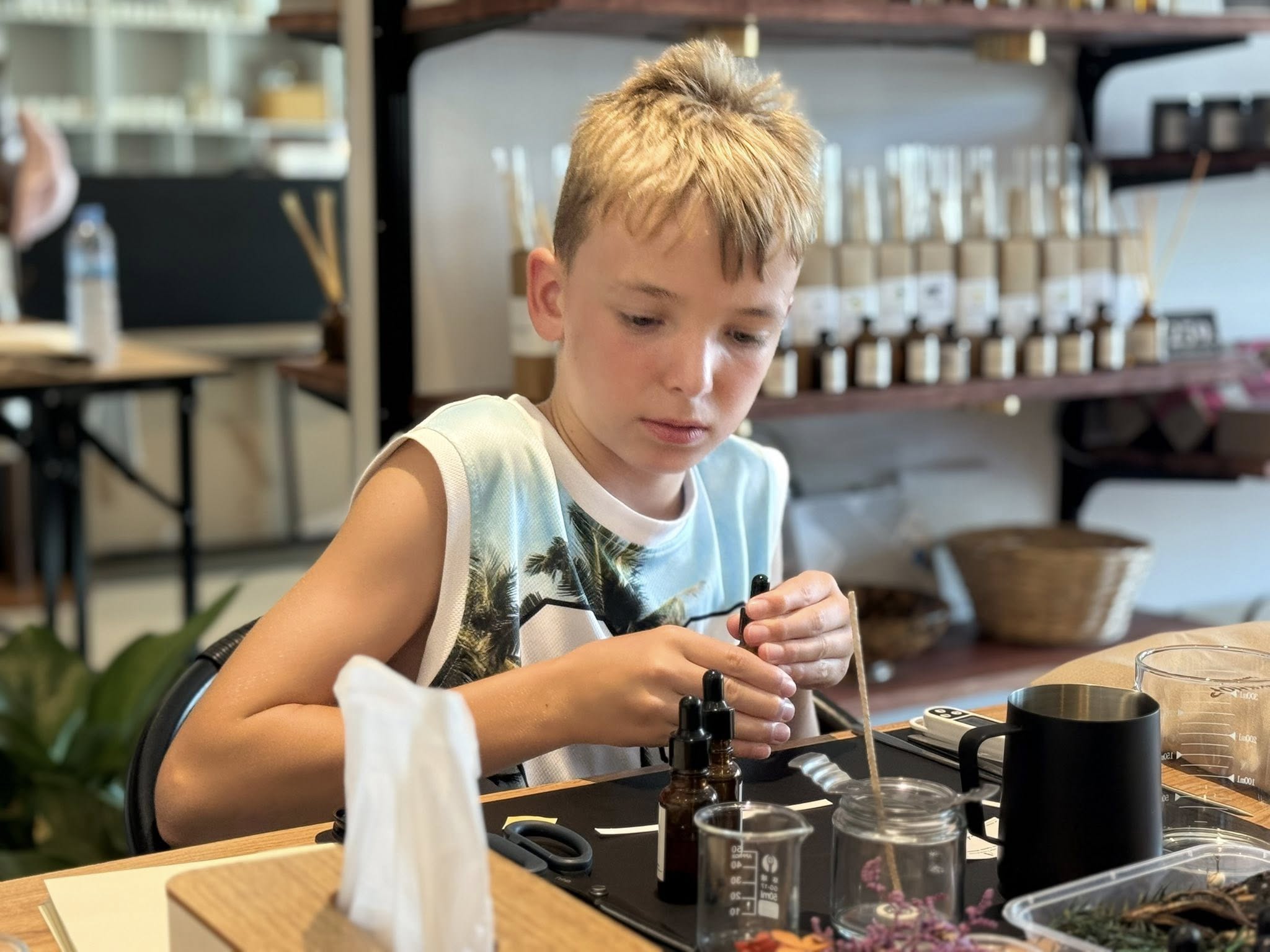 Krabi scented candle workshop