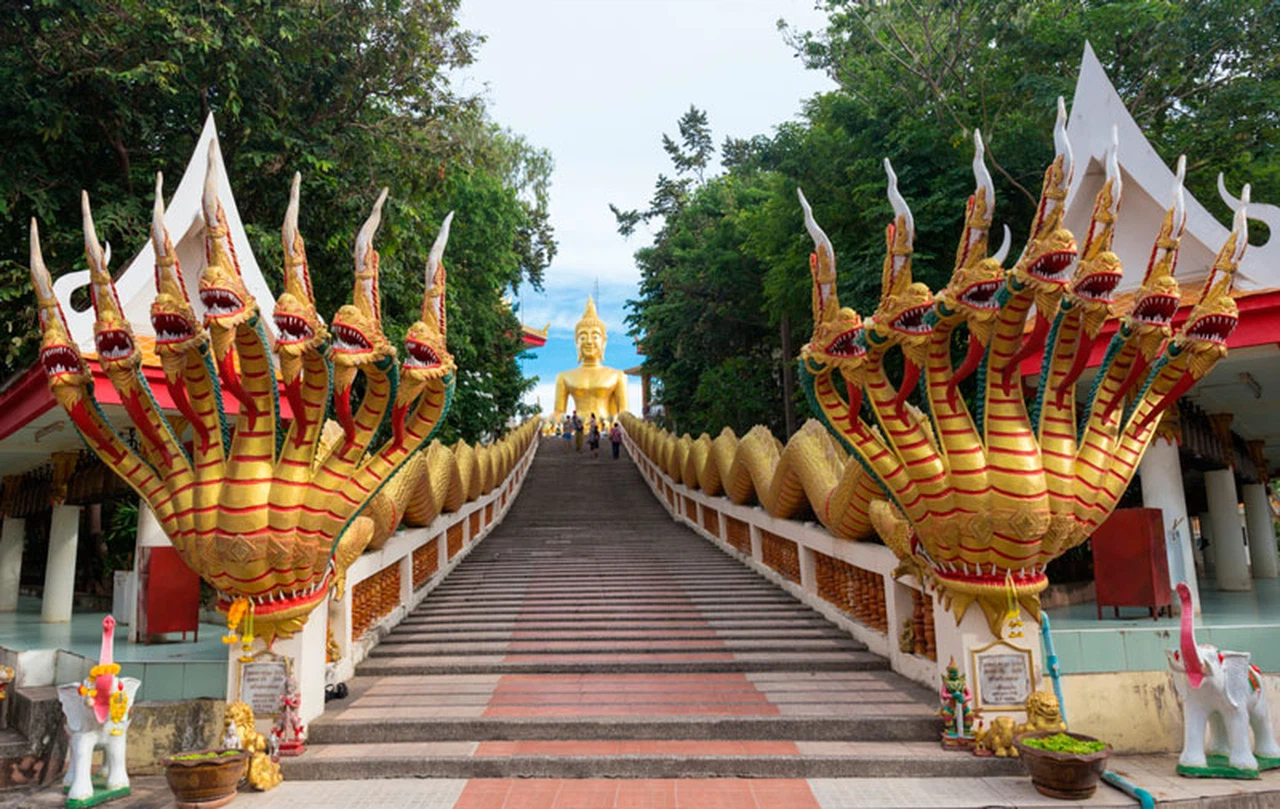Pattaya city sightseeing bus tour