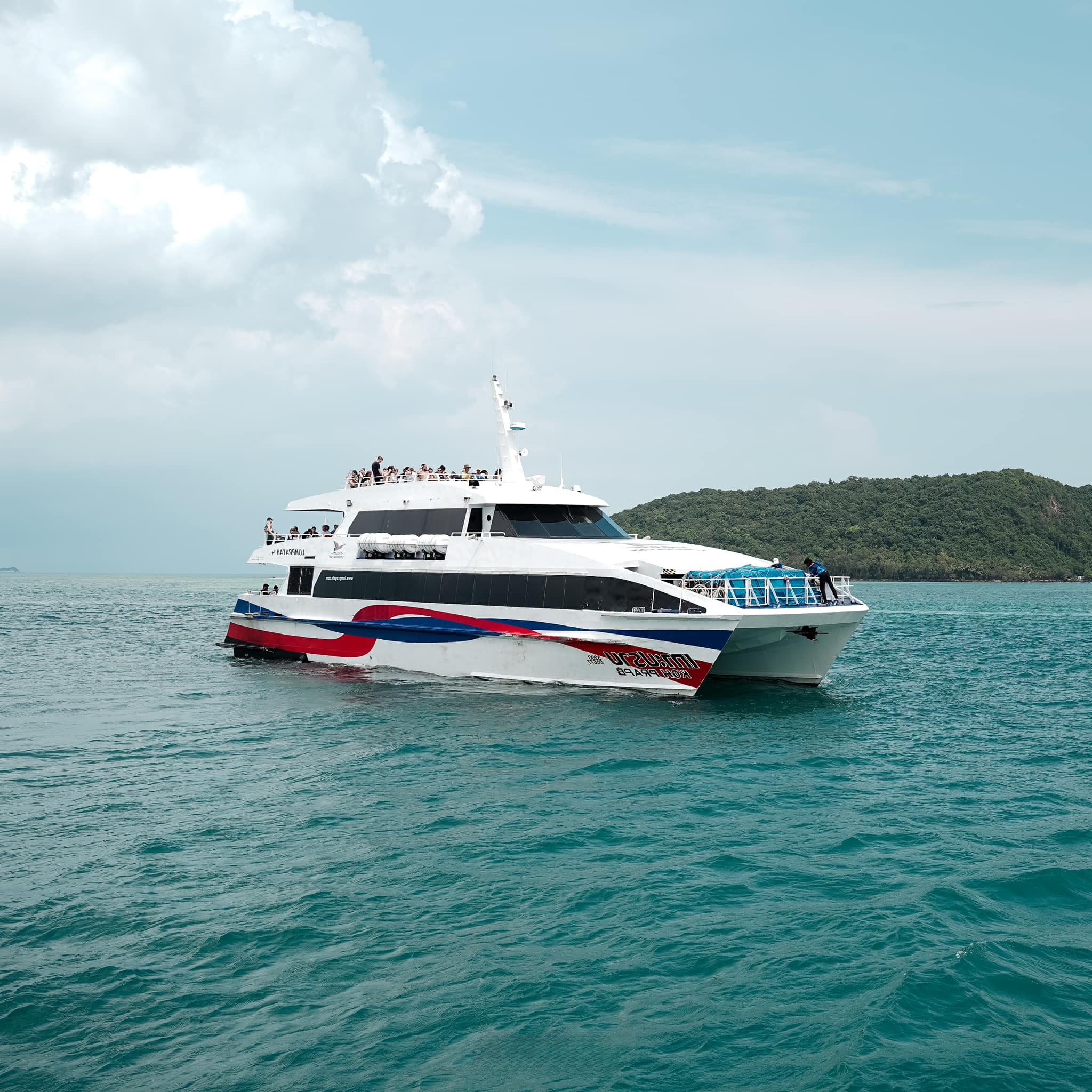 Koh Phangan to Phuket Catamaran and Bus Transfer