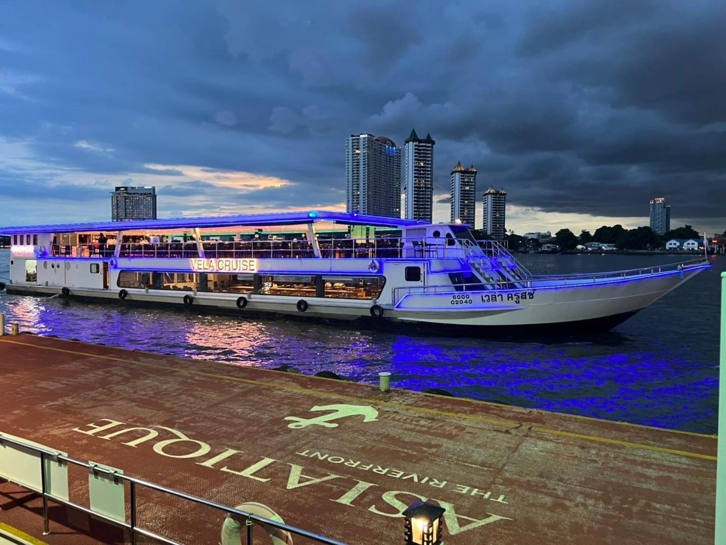 vela dinner cruise bangkok