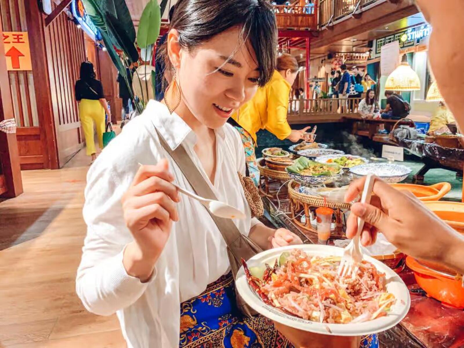 Bangkok bike street food tour