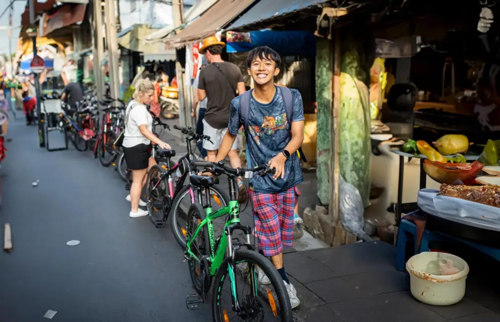 Bangkok bike street food tour