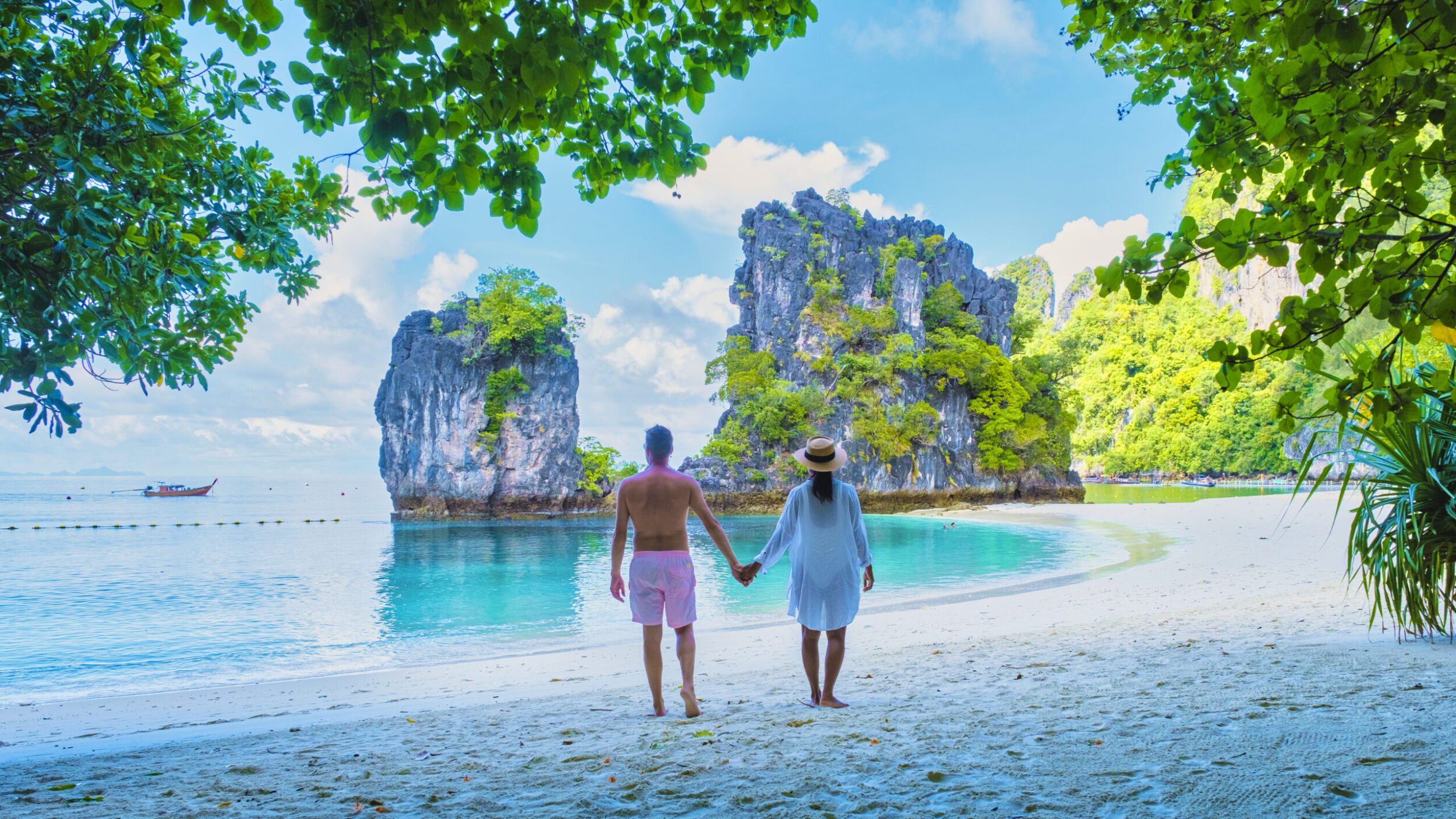hong island sunset tour