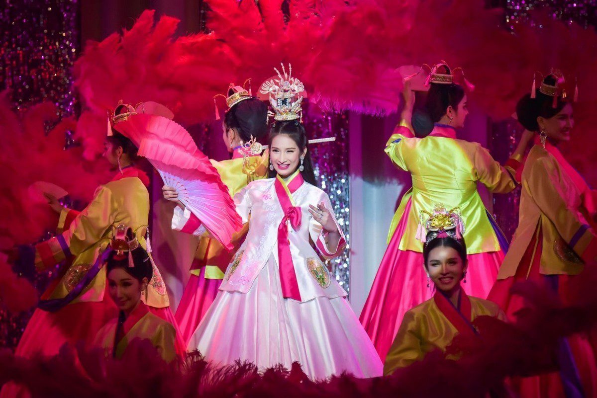 Golden Dome Cabaret Bangkok