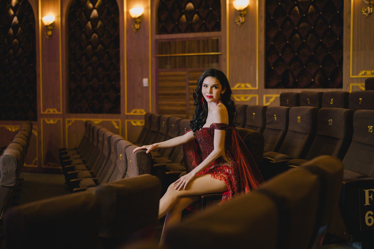Golden Dome Cabaret Bangkok