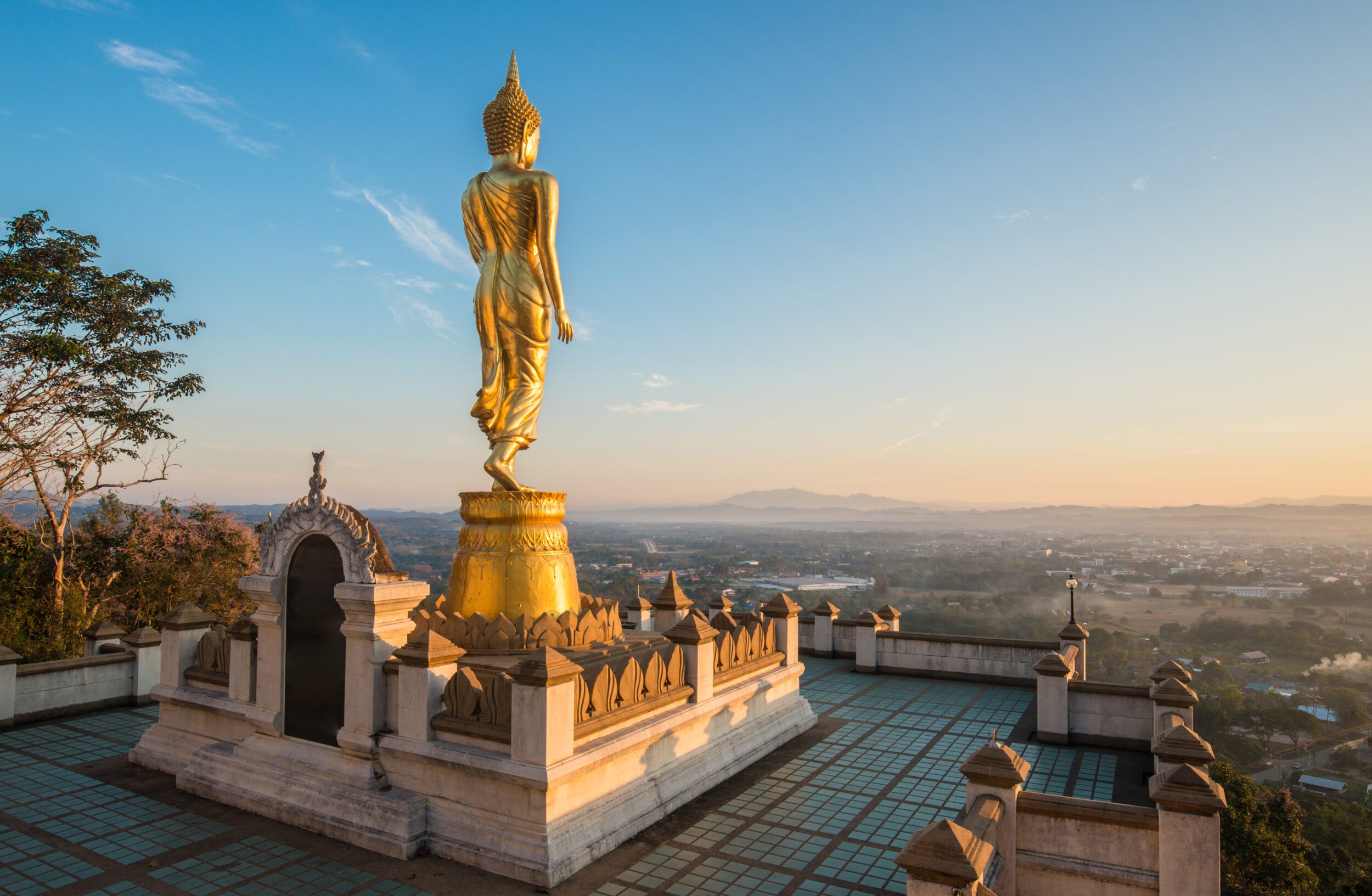 Wat Phra That Khao Noi