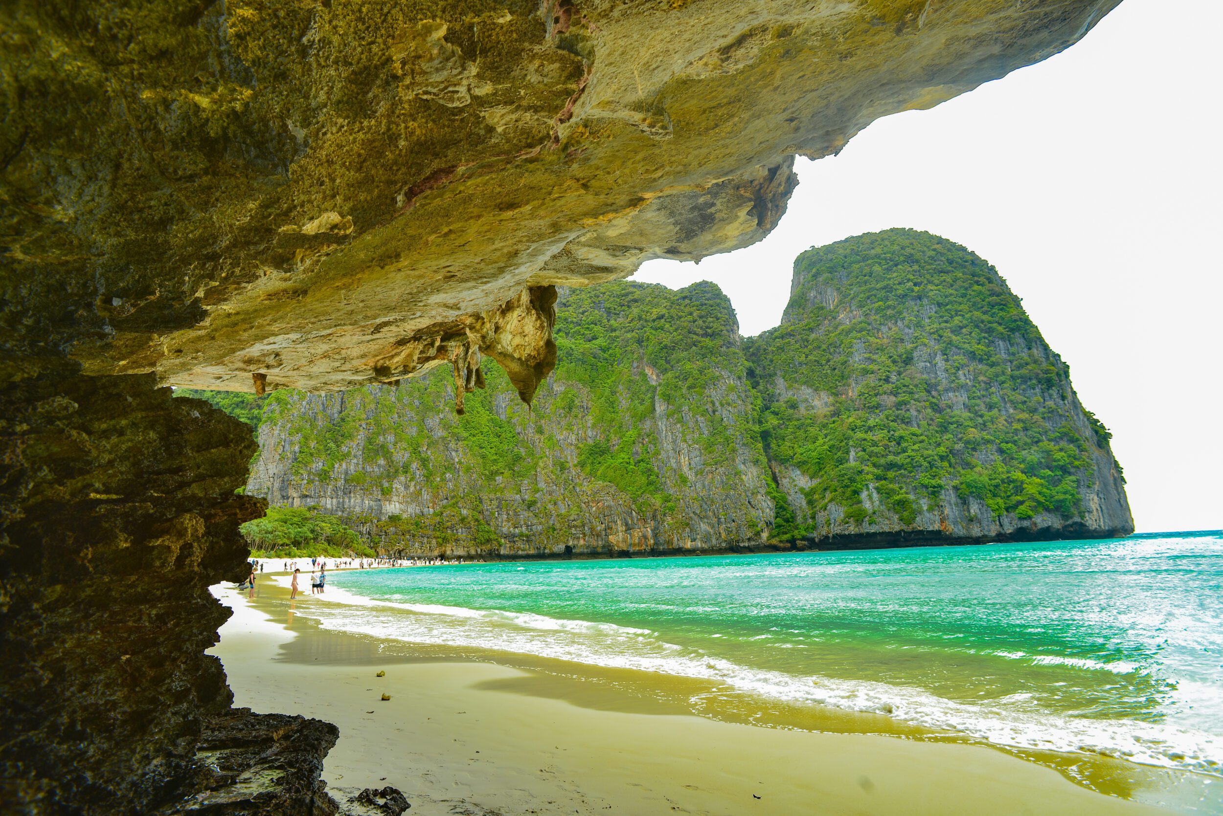 Lazy Phi Phi Catamaran