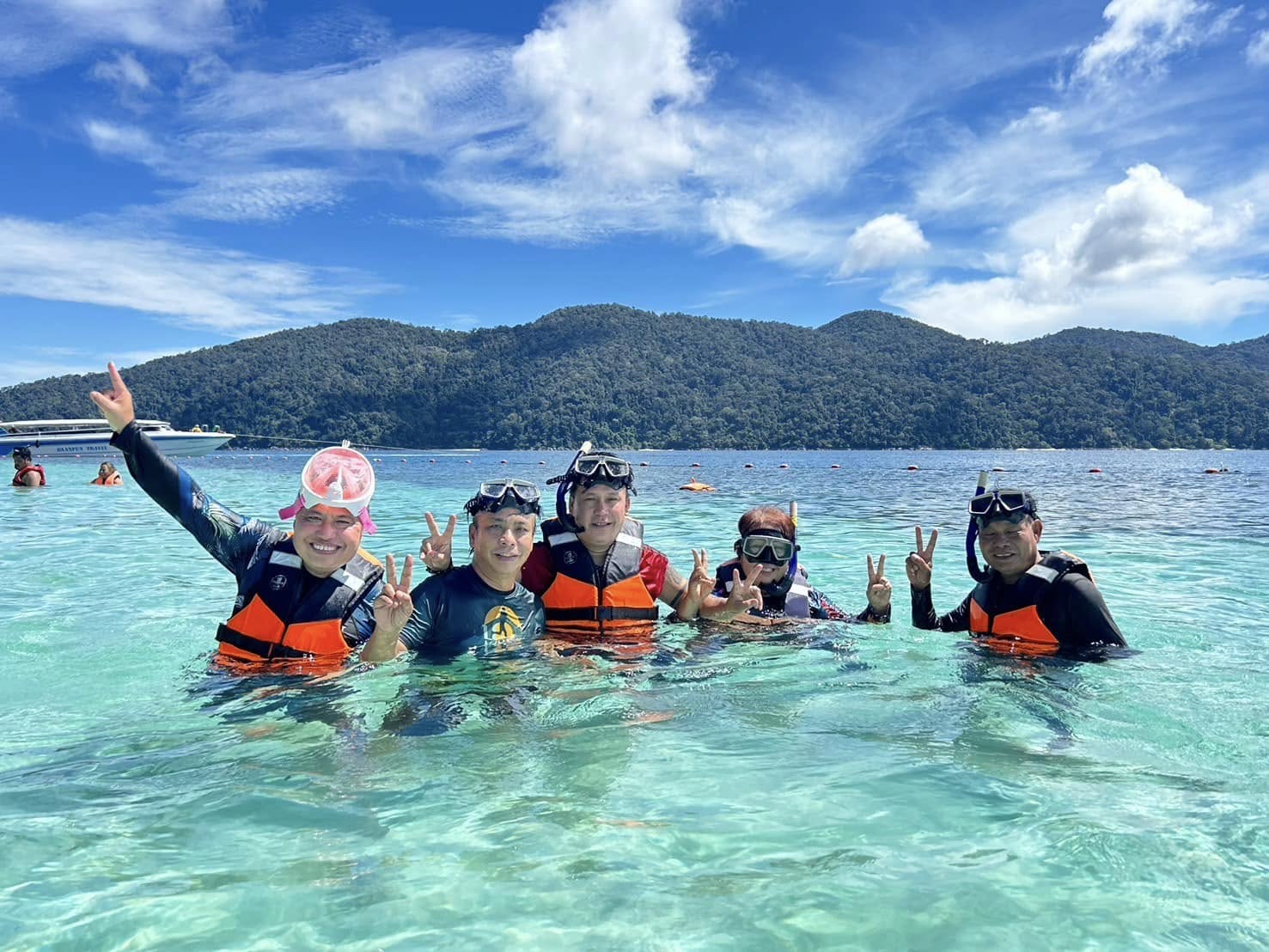 Koh Lipe 5 Islands Snorkeling Tour Longtail Boat