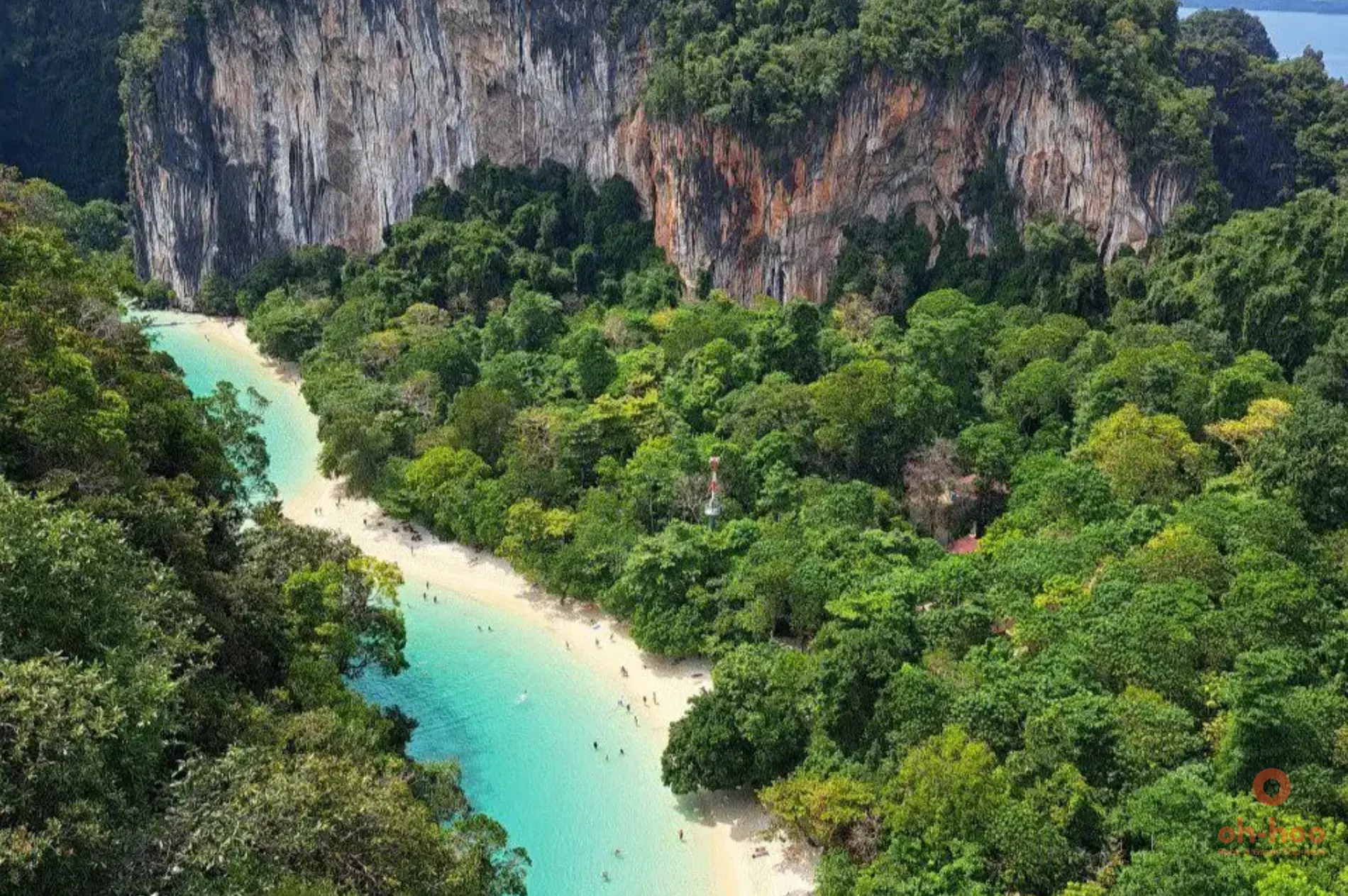 Hong Island tour, Krabi Lagoon surrounded by limestone cliffs