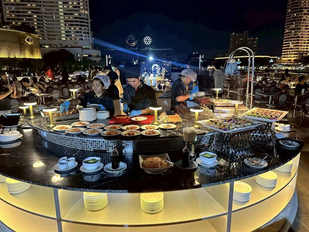 Noah Chao Phraya Sunset Cruise Bangkok