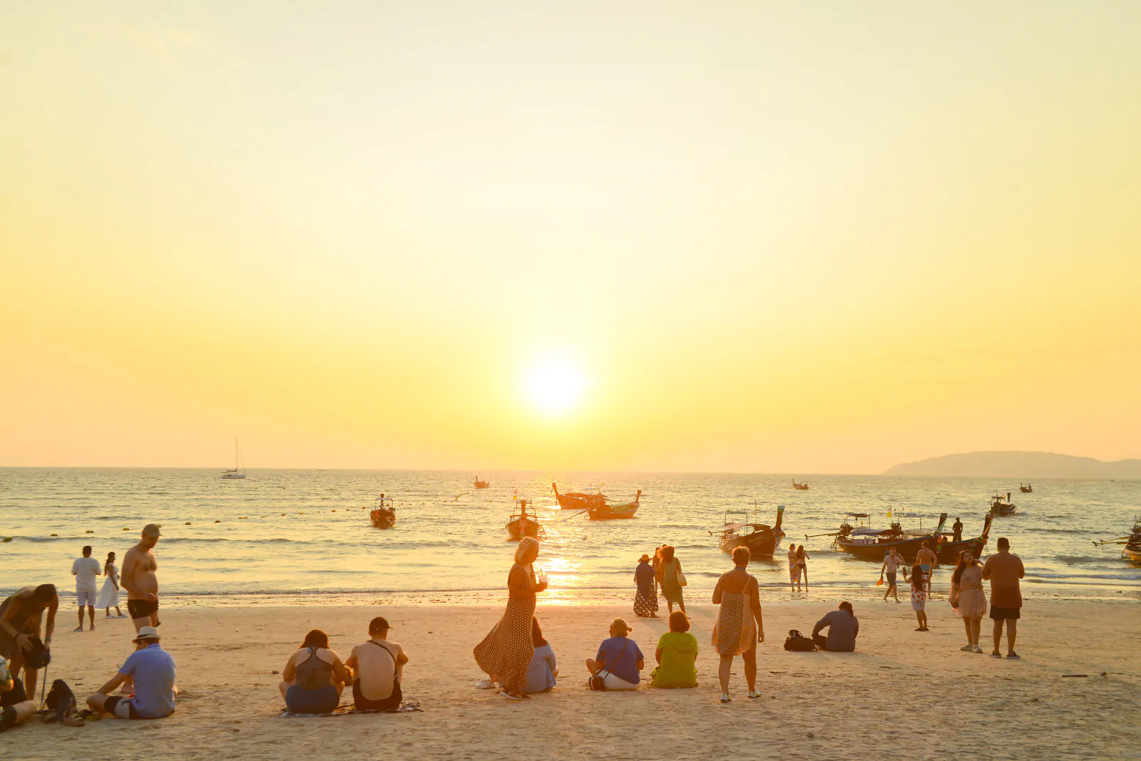 Railay Beach Sunset Plankton Tour