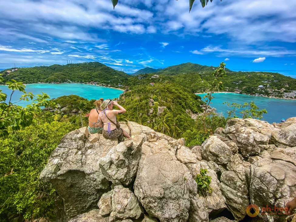 Koh Nang Yuan sandbar near Koh Tao