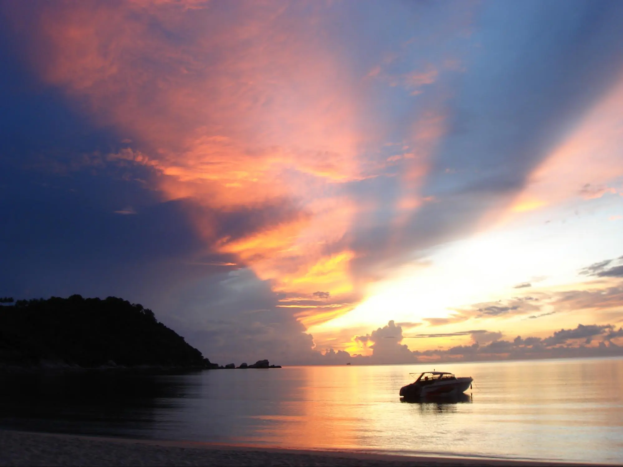 Quiet Koh Phangan beach at sunrise without the Full Moon Party crowds